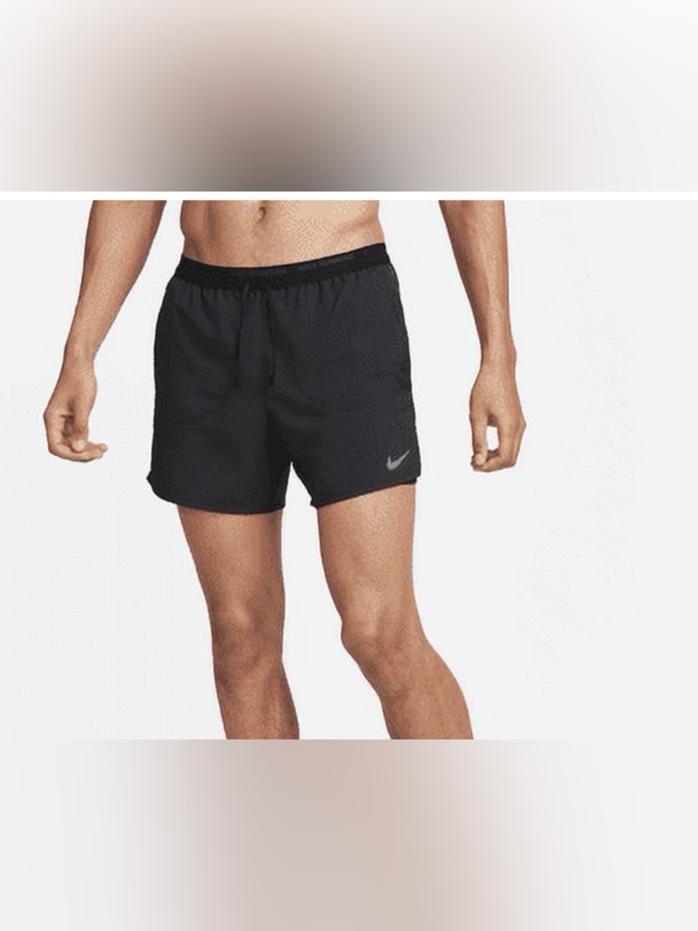 Nike Stride Men's Dri-FIT 5\ Color: Black/Black/Black
Size small